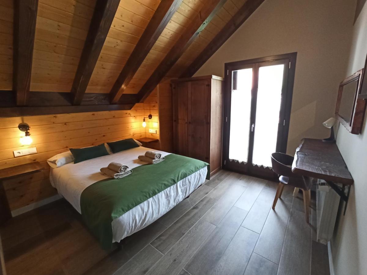 Casa Rural Elurkoia Isaba Exteriér fotografie