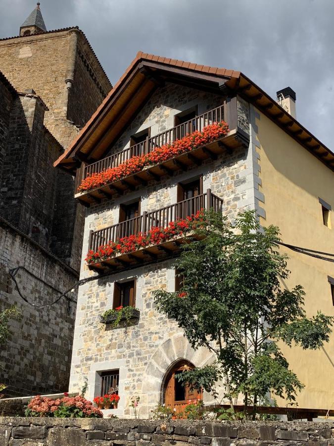 Casa Rural Elurkoia Isaba Exteriér fotografie